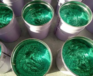 乙烯基玻璃鳞片胶泥的质量会影响涂料的耐腐蚀性和使用时间